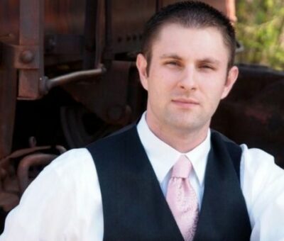 Jonathan Crews