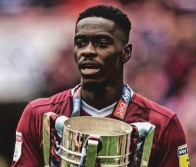 Axel Tuanzebe