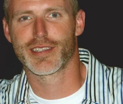 Brett Navarro