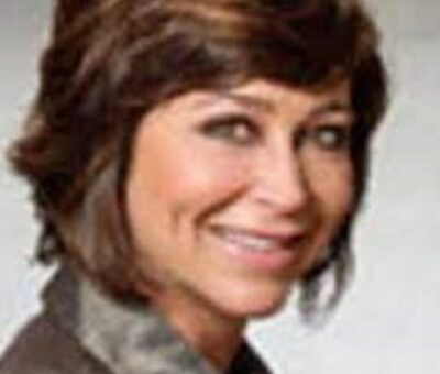 Dr Amybeth Harmon