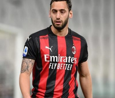 Hakan Calhanoglu