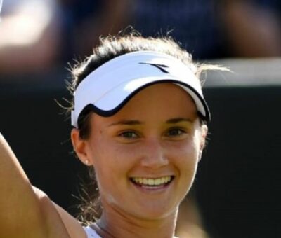 Lauren Davis