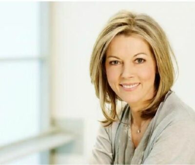 Mary Nightingale