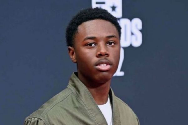 Alex Hibbert