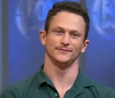 Jonathan Tucker