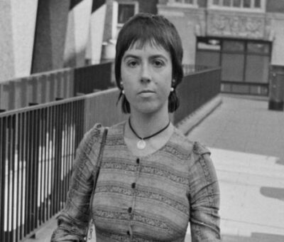 Petronella Barker
