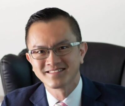 Dr Julian Ong