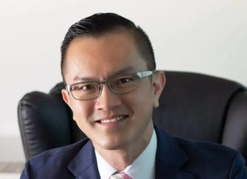 Dr Julian Ong