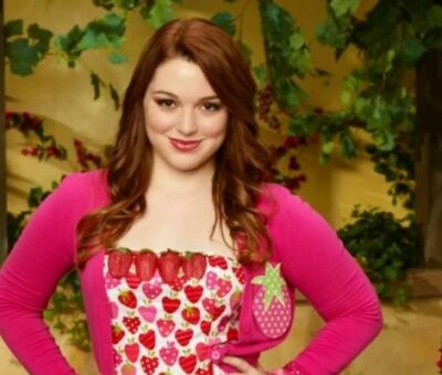 Jennifer Stone