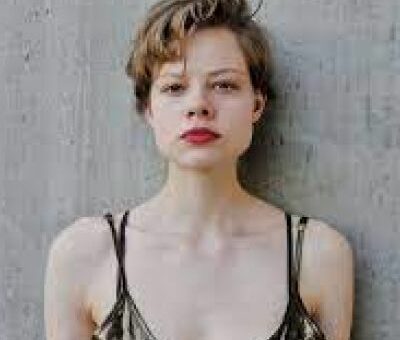 Emma Bading