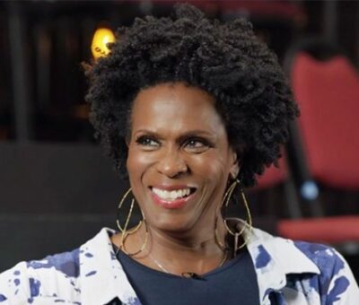 Janet Hubert