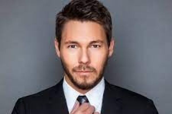 Scott Clifton