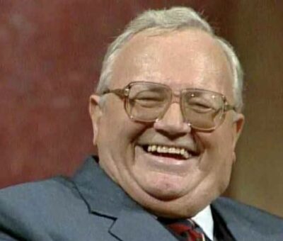 Harry Secombe