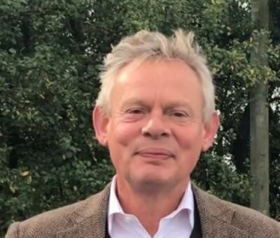 Martin Clunes