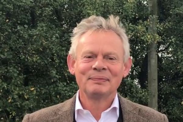 Martin Clunes