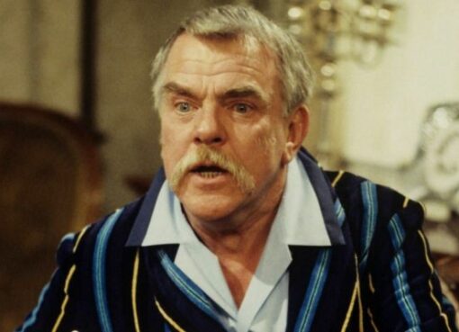 Windsor Davies